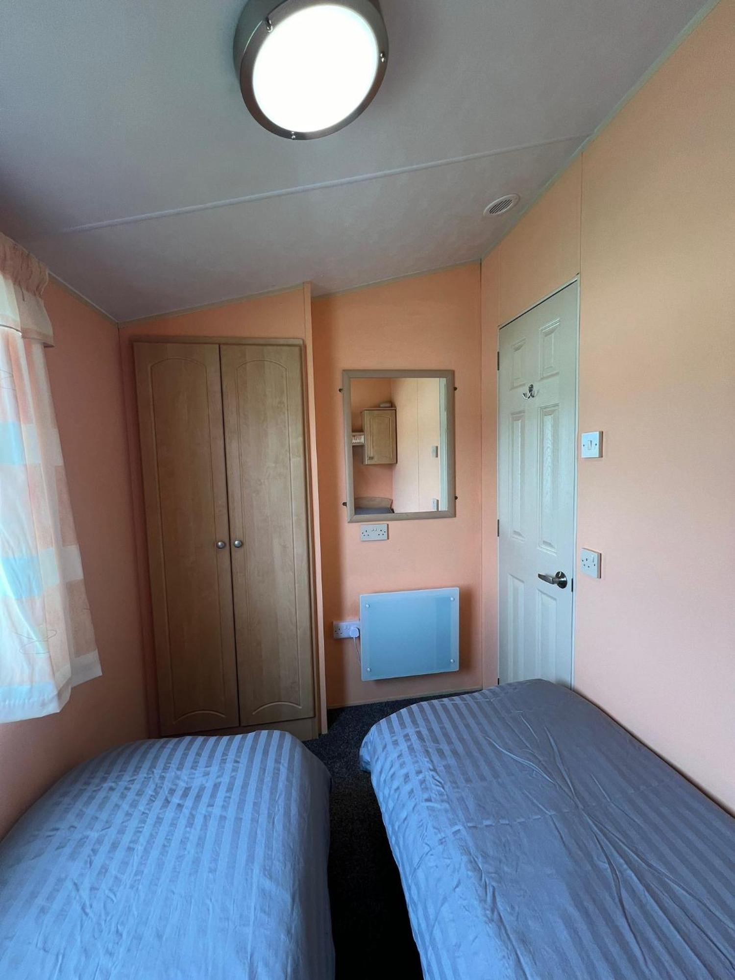 Light And Airy 2 Bedroom Mobile Home Aberystwyth Extérieur photo